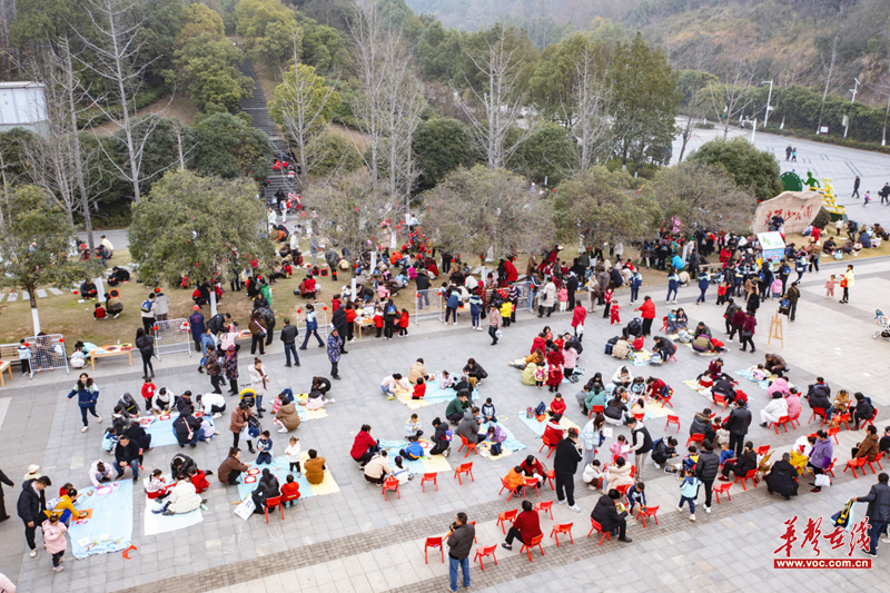 亲近自然·健康迎新年——溆浦县幼儿园开展庆元旦户外拓展游戏活动(图5)